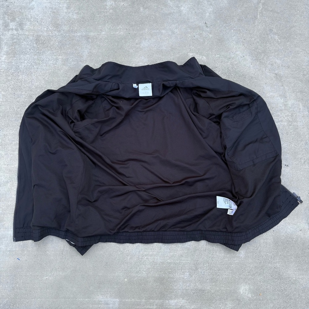 Adidas Men's Black Jacket with Red Accents - Picture 4 of 9